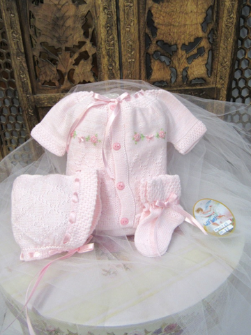 Will'beth Girls Pink Knit Ribbon Floral Diaper 4pc Set with Bonnet & Bloomers Newborn & Preemie